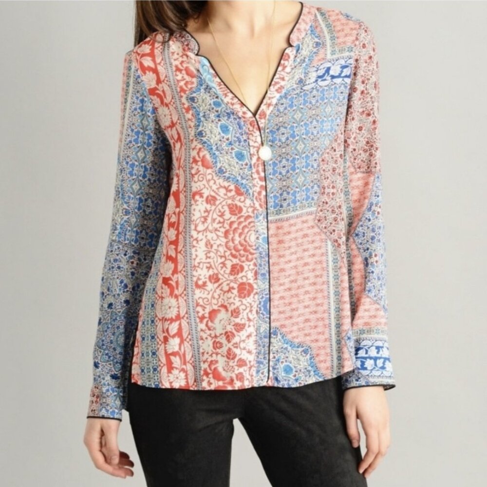 Sanctuary by Anthropologie Market Cafe Mixed Floral Hidden Button Blouse, Size L